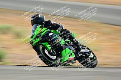 media/May-31-2025-Classic Track Day (Sat) [[da23ab3028]]/Group A/Session 2 (Turns 1 and 3)/